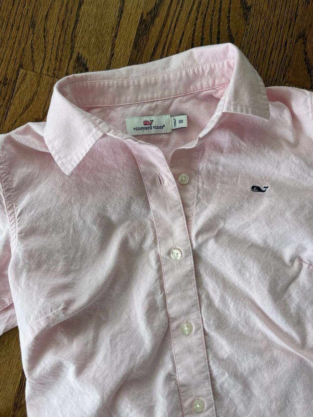 Vineyard Vines - Picture 6 of 7